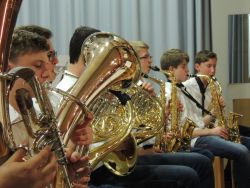 Blechblaeser und Saxophone.JPG